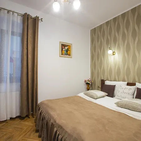 Apartmán History Cetatii